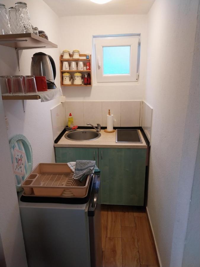 Petkovic Apartmani 1 Tivat Exterior photo