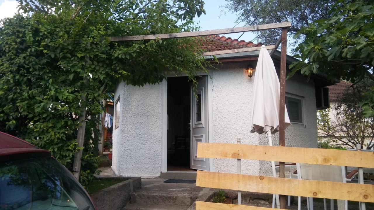 Petkovic Apartmani 1 Tivat Exterior photo